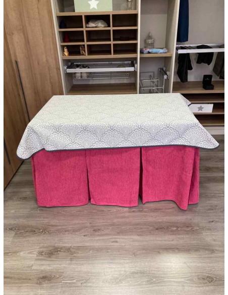 Conjunto Chenilla 10 Pliegues color Rosa Chicle con Tapete Sol