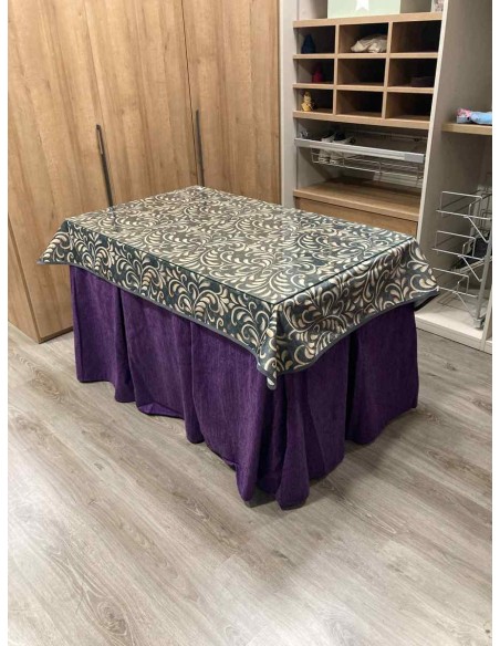 Conjunto Chenilla 10 Pliegues color Morado con Tapete Nature