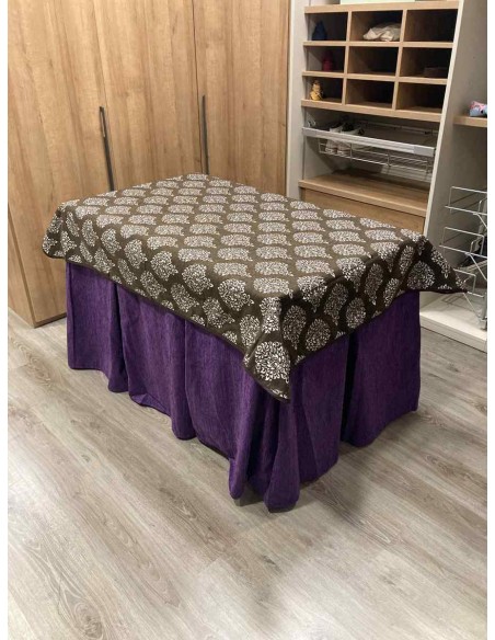 Conjunto Chenilla 10 Pliegues color Morado con Tapete Acebo