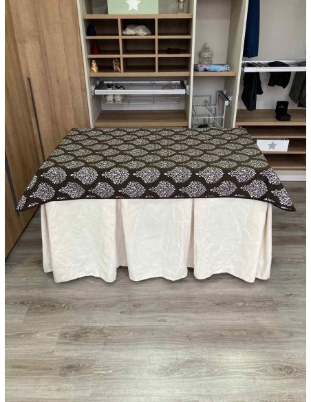 Conjunto Chenilla 10 Pliegues color Marfil con Tapete Acebo