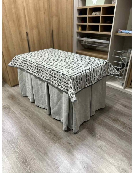 Conjunto Chenilla 10 Pliegues color Gris Claro con Tapete Sena