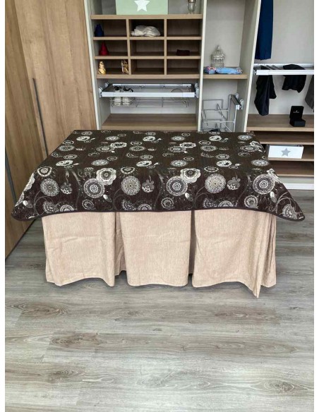 Conjunto Chenilla 10 Pliegues color Beige con Tapete Mandala