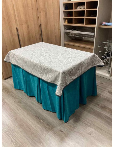 Conjunto Chenilla 10 Pliegues color Azul con Tapete Sol