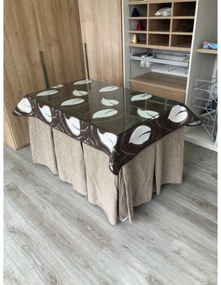 Ropa Chenilla 10 Pliegues color Topo con Tapete Hojas