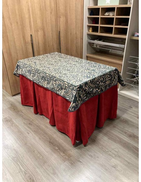 Ropa Chenilla 10 Pliegues color Rojo con Tapete Nature