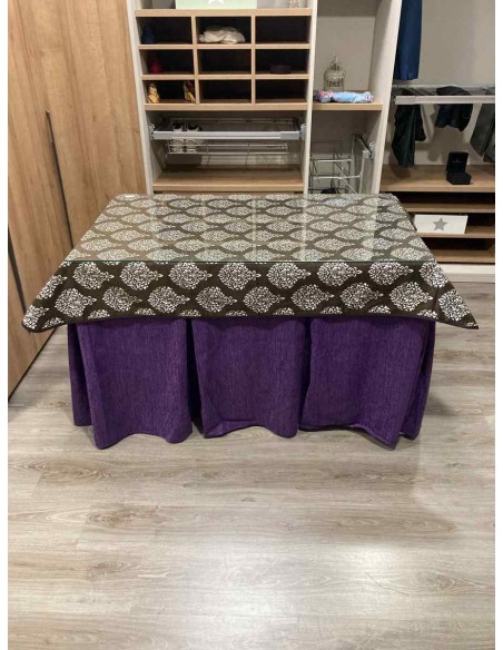 Ropa Chenilla 10 Pliegues color Morado con Tapete Acebo