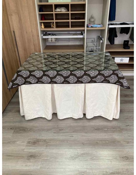 Ropa Chenilla 10 Pliegues color Marfil con Tapete Acebo