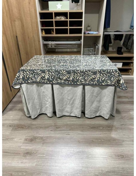 Ropa Chenilla 10 Pliegues color Gris Claro con Tapete Nature