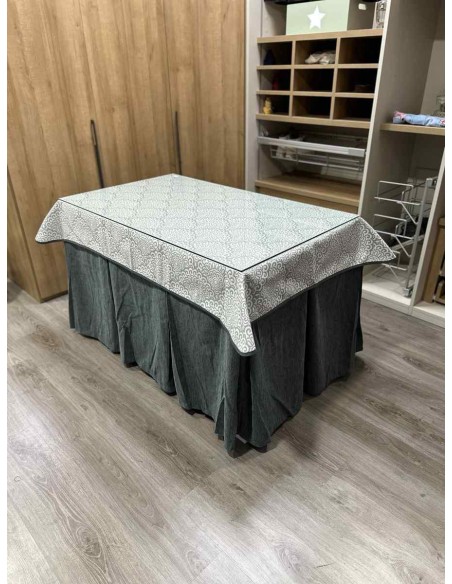 Ropa Chenilla 10 Pliegues color Gris con Tapete Sol