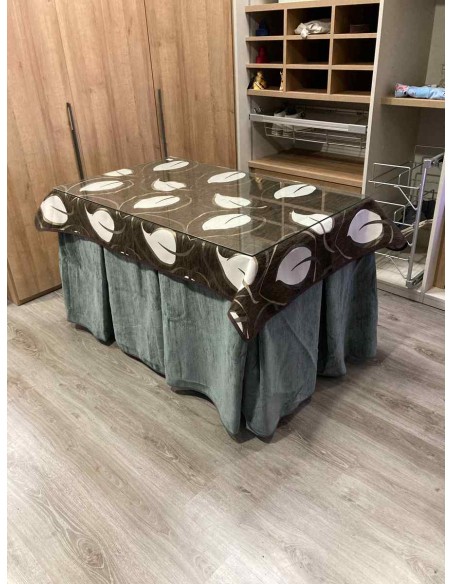 Ropa Doble Grueso 10 Pliegues Gris con Tapete Hojas