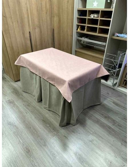 Conjunto Antimanchas Aterciopelada Triplegrueso color Beige con Tapete Liso Rosa