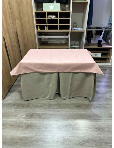 Conjunto Antimanchas Aterciopelada Triplegrueso color Beige con Tapete Liso Rosa