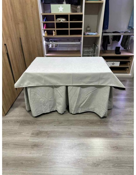 Conjunto Antimanchas Aterciopelada Triplegrueso color Marfil con Tapete Liso Marfil