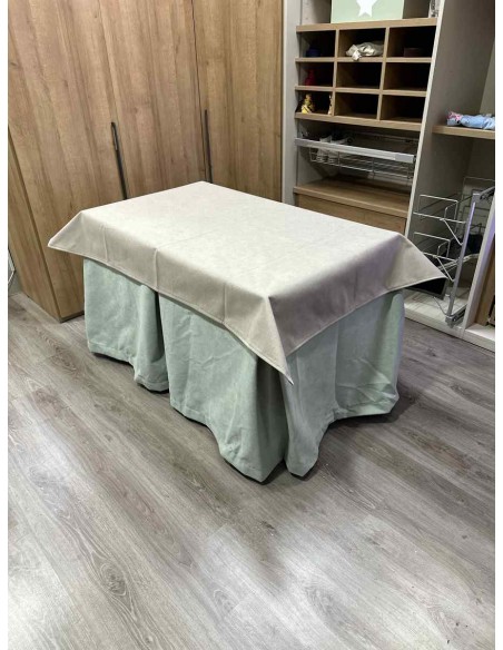 Conjunto Antimanchas Aterciopelada Triplegrueso color Verde Pastel con Tapete Liso Beige