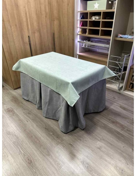 Conjunto Antimanchas Aterciopelada Triplegrueso color Gris con Tapete Liso Verde Pastel