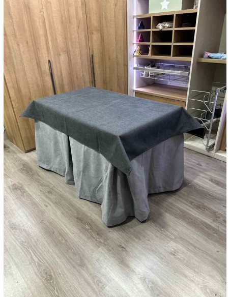 Conjunto Antimanchas Aterciopelada Triplegrueso color Gris con Tapete Liso Grafito