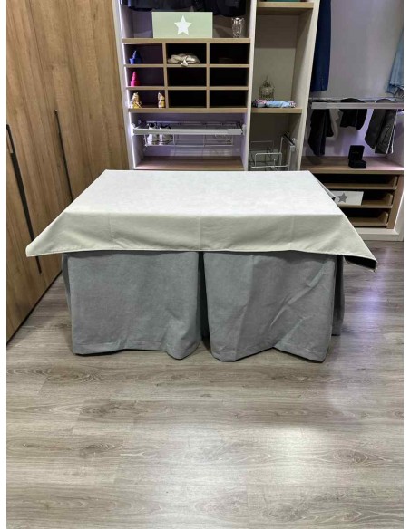 Conjunto Antimanchas Aterciopelada Triplegrueso color Gris con Tapete Liso Marfil