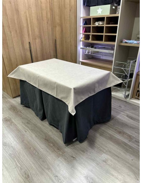 Conjunto Antimanchas Aterciopelada Triplegrueso color Grafito con Tapete Liso Beige