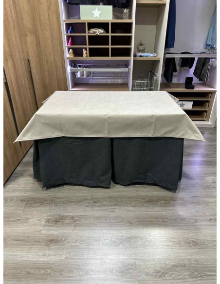 Conjunto Antimanchas Aterciopelada Triplegrueso color Grafito con Tapete Liso Beige