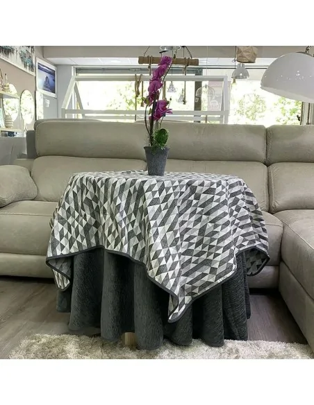 Ropa Mesa Redonda Chenilla Costura Reforzada color Gris con Tapete Picasso