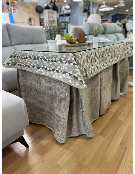 Ropa de Mesa Camilla Tejido Rústico Terciopelo Elegante Extragrueso color Beige Topo (incluye tapete)