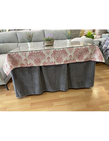 Ropa Chenilla Eco 8 Pliegues color Gris con tapete antimanchas luxe Rosa