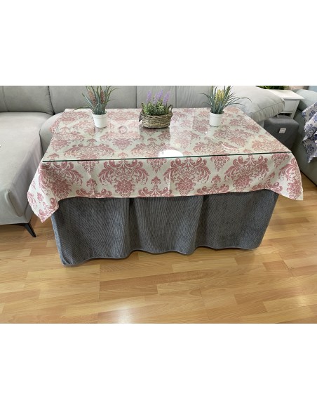 Ropa Chenilla Eco 8 Pliegues color Gris con tapete antimanchas luxe Rosa