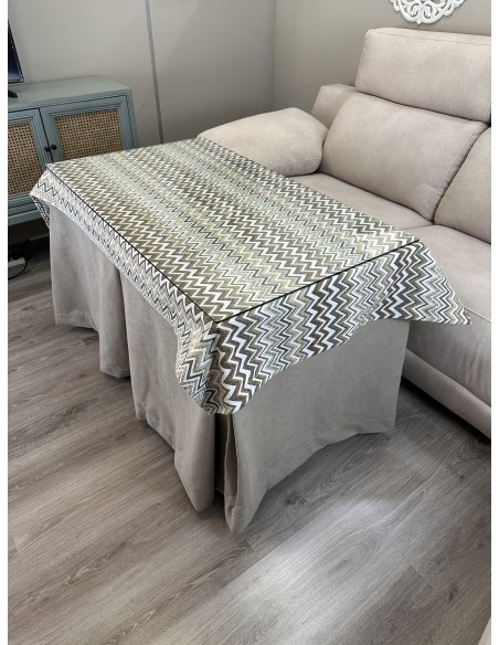 Ropa de Mesa de Camilla Antimanchas Aterciopelada Triple Grueso Nature Beige con Tapete Deluxe Tierra