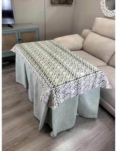 Ropa de Mesa Camilla Antimanchas Aterciopelada Triple Grueso Reforzada 10 pliegues Kumar Agua con Tapete Covac Prisma Gris