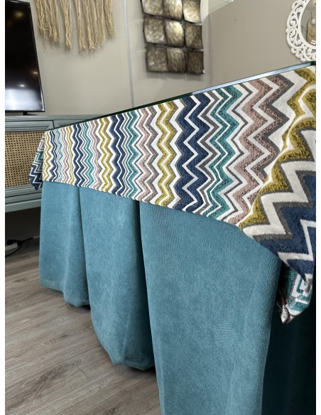 Ropa de Mesa Camilla Antimanchas Aterciopelada Triple Grueso Reforzada 10 pliegues Kumar Verde con Tapete Mar