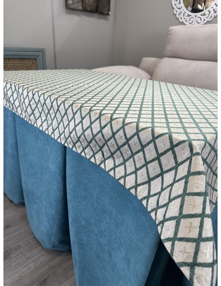 Ropa de Mesa Camilla Antimanchas Aterciopelada Triple Grueso Reforzada 10 pliegues Kumar Verde con Tapete Miranda