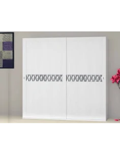 Armario de puertas correderas de madera lacada a medida